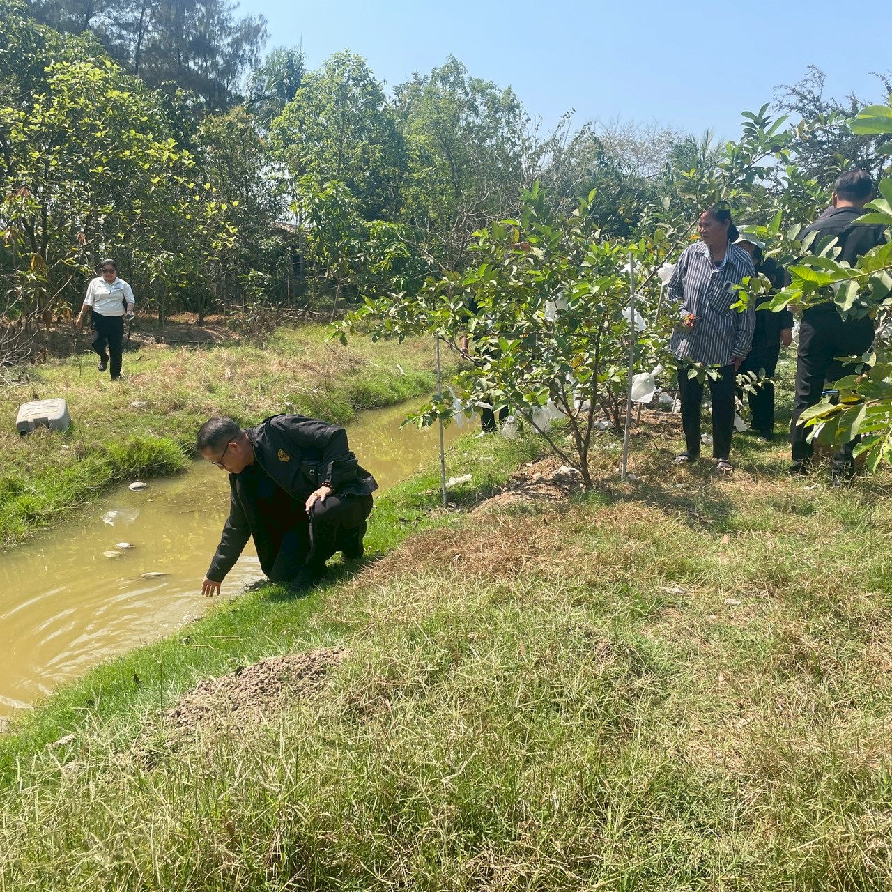 title - ประชุมตรวจติดตามความก้าวหน้าผลการดำเนินงานตามแผนการตรวจราชการ ประจำปีงบประมาณ พ.ศ. 2569 รอบที่ 1 เขตตรวจราชการที่ 2 ของสำนักงานการปฏิรูปที่ดินจังหวัดนครปฐม